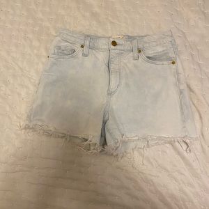 Universal thread light wash Jean shorts- size 4